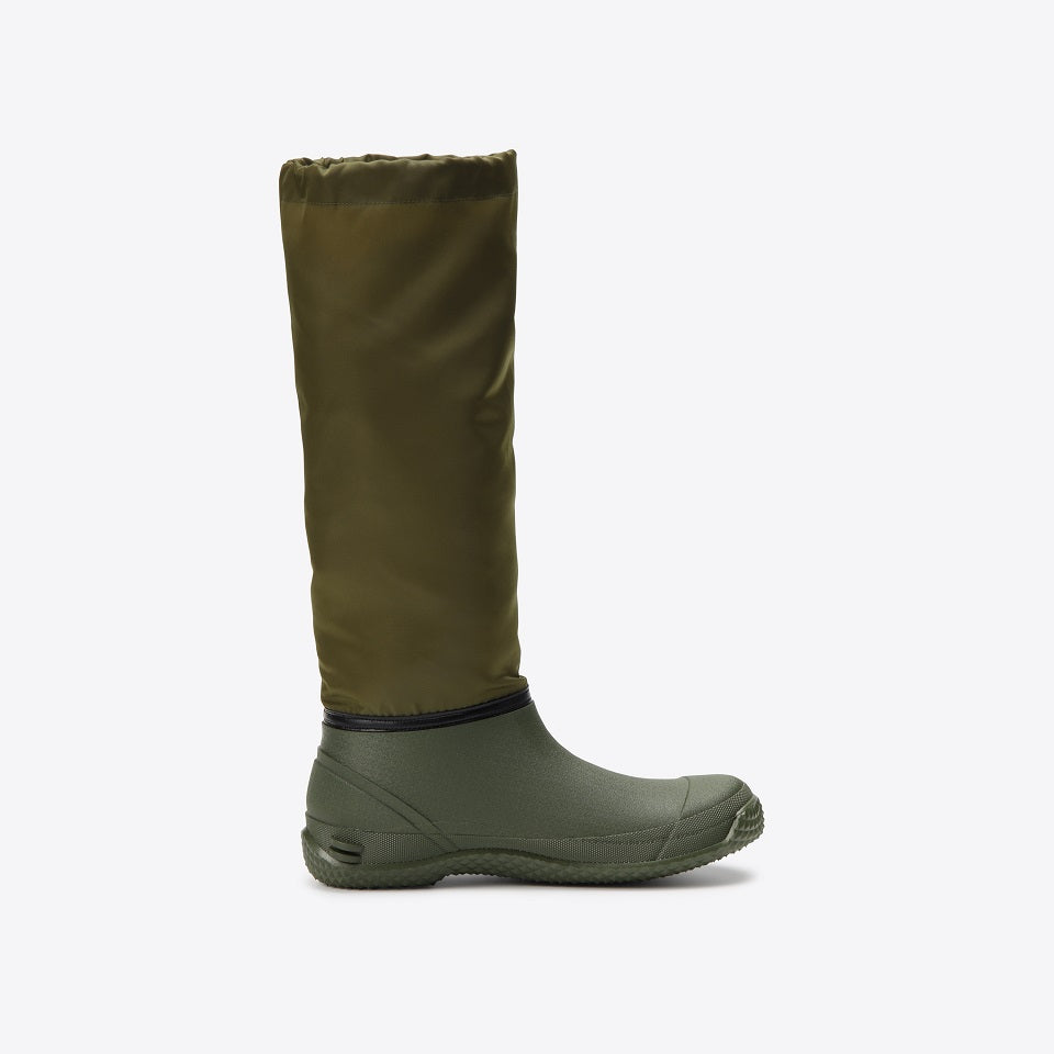 マンダム#60 Actiboots　カーキの右向き画像